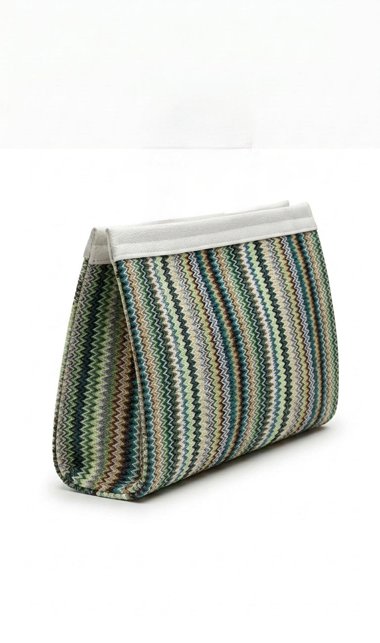 Capri clutch